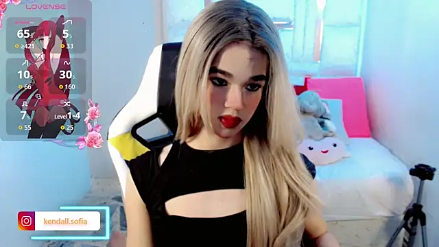 Sophiaa doll  online show from 03-26-26, 03:27