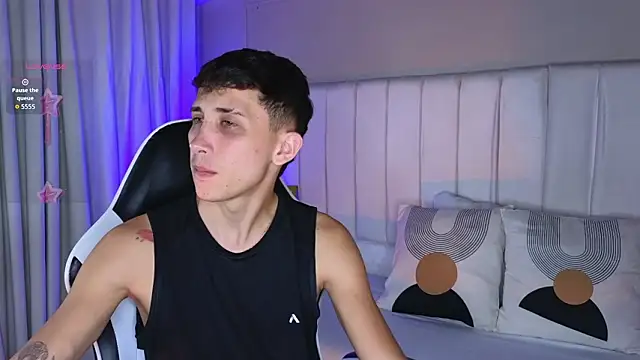 Rome cortes online show from 03-25-26, 07:46