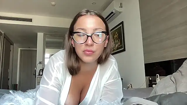 Kit kata online show from 03-27-26, 02:31