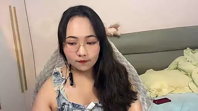 Snapshot of Susu-36E chatting on 06-02-26, 01:00 Susu-36E online show from 06-02-26, 01:00