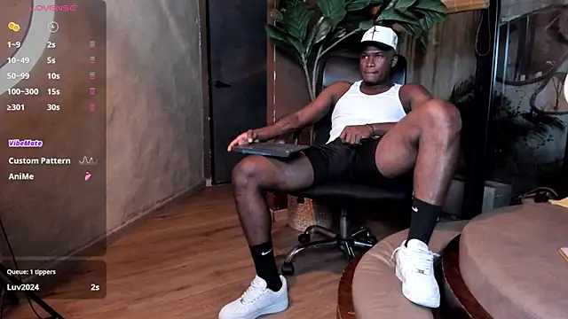 DarianWill18 online show from 03-04-26, 03:36