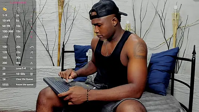 DarianWill18 online show from 04-07-26, 03:08