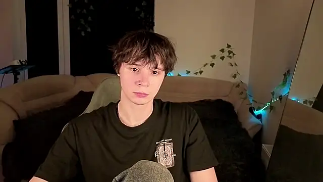 AnthonyCuutie online show from 05-07-26, 06:44