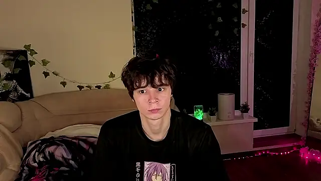 AnthonyCuutie online show from 03-25-26, 08:08