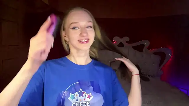 Anika Socutehe online show from 03-31-26, 09:39