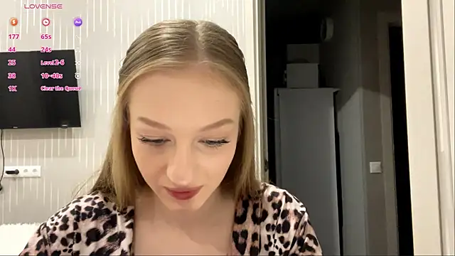 Anika Socutehe online show from 05-24-26, 09:15