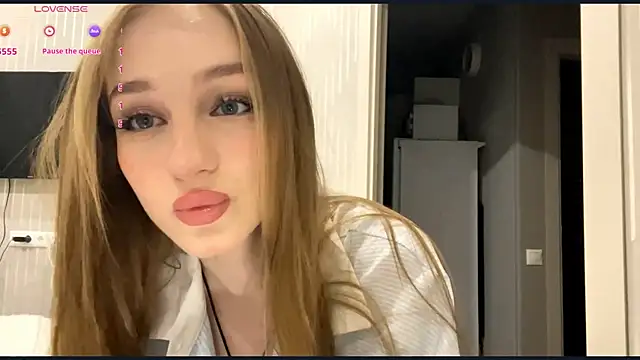 Anika Socutehe online show from 06-10-26, 07:15