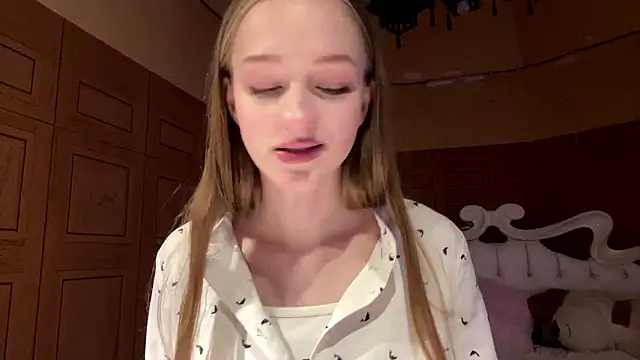 Anika Socutehe online show from 03-09-26, 01:36