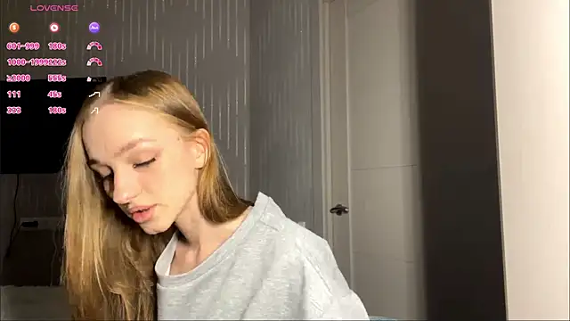 Anika Socutehe online show from 06-11-26, 07:11