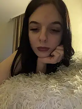 Snapshot of TrisaGovard chatting on 02-28-26, 02:50 TrisaGovard online show from 02-28-26, 02:50