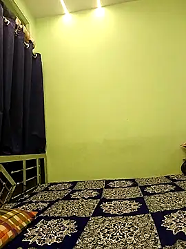 Tinaa baby online show from 04-14-26, 06:02