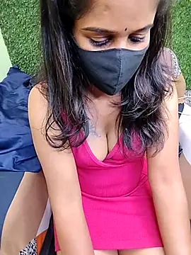 Tinaa baby online show from 03-24-26, 12:16