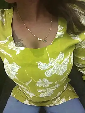 Tinaa baby online show from 05-06-26, 06:34
