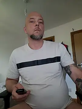 HornyDaddyMuscle online show from 05-11-26, 01:56