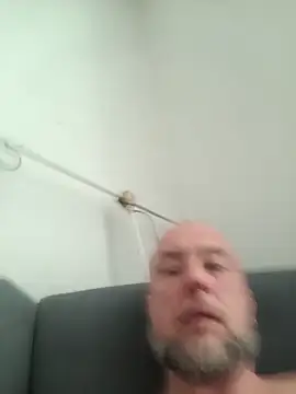 HornyDaddyMuscle online show from 04-10-26, 08:43