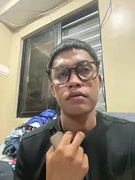 urexotic cock online show from 05-08-26, 06:01