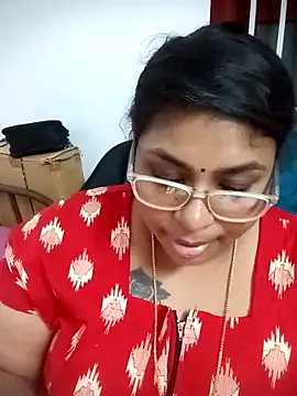 deepika-mallus online show from 03-28-26, 08:10