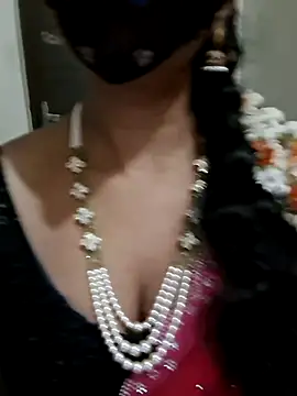 Snapshot of AnushaTelugu chatting on 07-04-26, 06:34 AnushaTelugu online show from 07-04-26, 06:34
