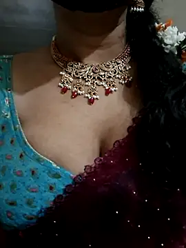Snapshot of AnushaTelugu chatting on 07-02-26, 07:09 AnushaTelugu online show from 07-02-26, 07:09