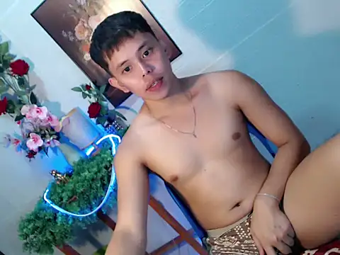 Snapshot of Baby_Maxxx chatting on 06-21-26, 09:48 Baby Maxxx online show from 06-21-26, 09:48
