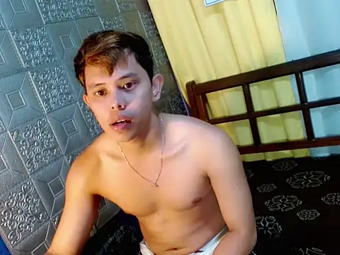 Baby Maxxx online show from 05-18-26, 04:01