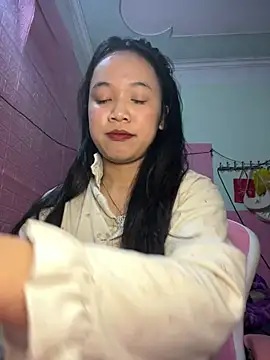 Leeeeiu online show from 03-03-26, 04:58