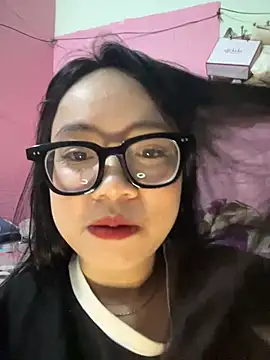 Leeeeiu online show from 05-03-26, 03:15