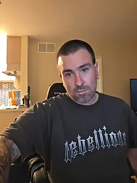 Biggbaddwulf7 online show from 05-13-26, 10:33