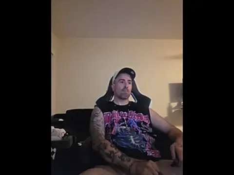 Biggbaddwulf7 online show from 07-07-26, 09:13