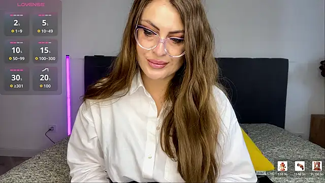 LucyWillow online show from 05-29-26, 08:20