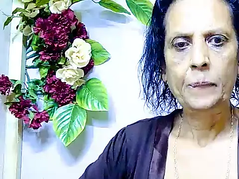 Hot queen58 online show from 05-30-26, 12:22
