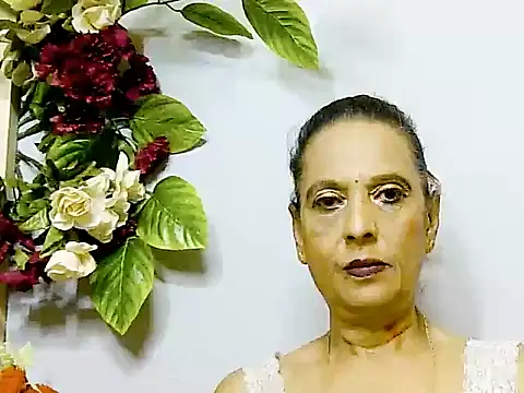 Hot queen58 online show from 05-27-26, 04:09