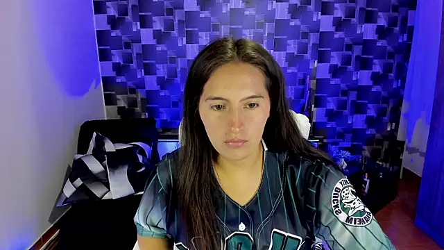 Snapshot of _lucia_777 chatting on 02-28-26, 05:12 lucia 777 online show from 02-28-26, 05:12