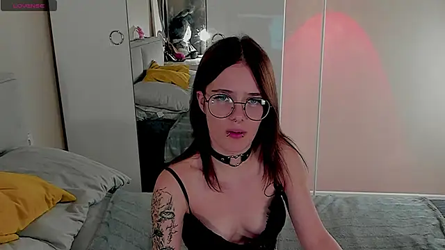 Marika Degas online show from 05-23-26, 03:22