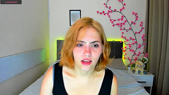 DellaRows online show from 07-16-26, 05:37