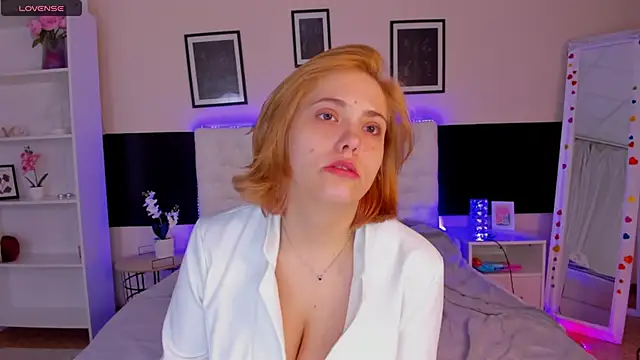 DellaRows online show from 04-15-26, 05:02