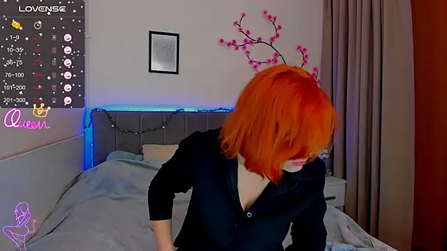 Snapshot of DellaRows chatting on 05-15-26, 05:49 DellaRows online show from 05-15-26, 05:49