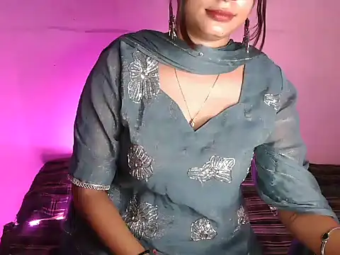Snapshot of Niya_thakur chatting on 06-29-26, 05:58 Niya thakur online show from 06-29-26, 05:58