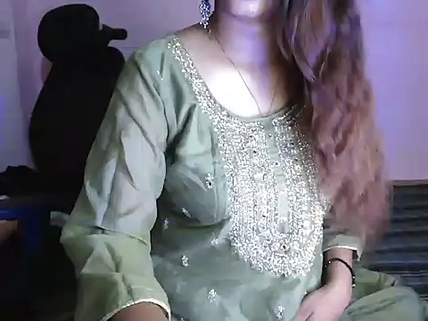 Snapshot of Niya_thakur chatting on 07-06-26, 05:47 Niya thakur online show from 07-06-26, 05:47