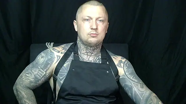 Snapshot of devilWithTats chatting on 06-21-26, 10:21 devilWithTats online show from 06-21-26, 10:21