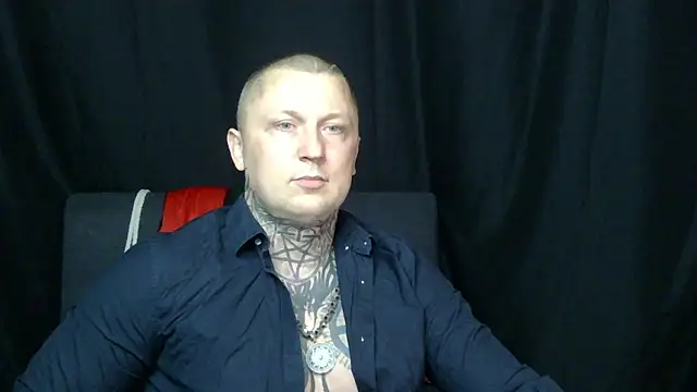 Snapshot of devilWithTats chatting on 07-14-26, 05:08 devilWithTats online show from 07-14-26, 05:08