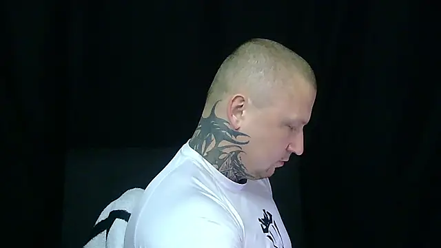 devilWithTats online show from 04-19-26, 07:53