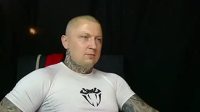 Snapshot of devilWithTats chatting on 07-07-26, 03:48 devilWithTats online show from 07-07-26, 03:48