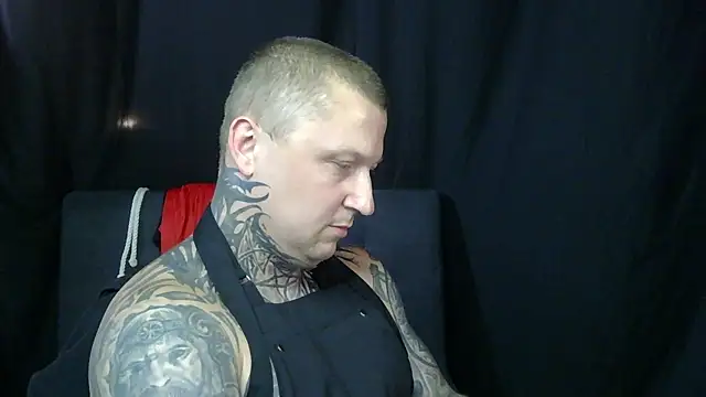 Snapshot of devilWithTats chatting on 07-02-26, 03:40 devilWithTats online show from 07-02-26, 03:40