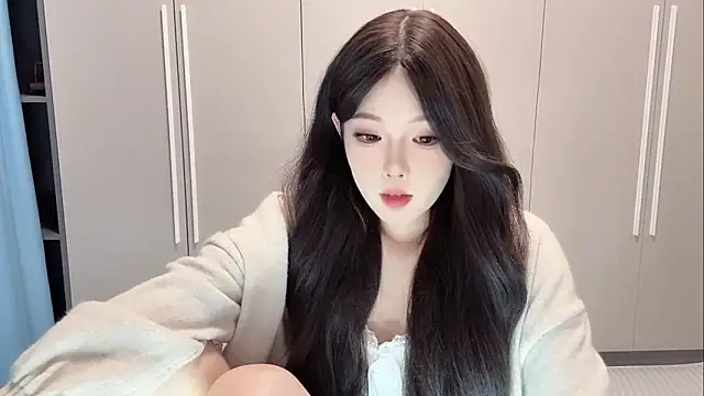 Sjbnmyxm online show from 04-13-26, 05:50