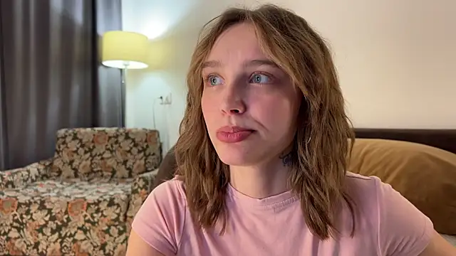 Lolatatee online show from 04-16-26, 09:39