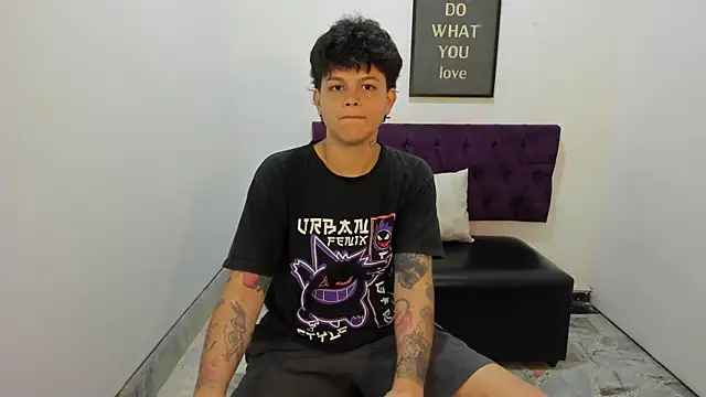 TomBoy Natali online show from 06-17-26, 11:09