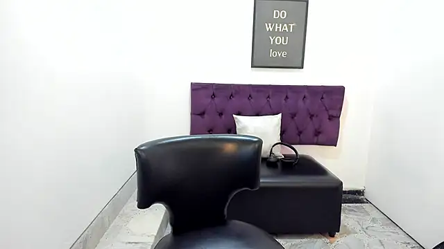 TomBoy Natali online show from 05-15-26, 11:08