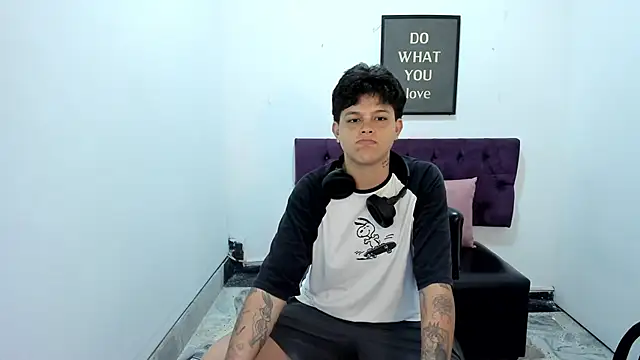 TomBoy Natali online show from 04-13-26, 06:23