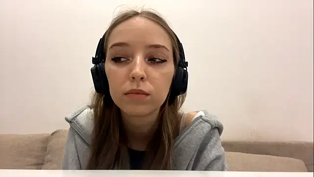 Snapshot of NovaXP chatting on 03-01-26, 02:39 NovaXP online show from 03-01-26, 02:39